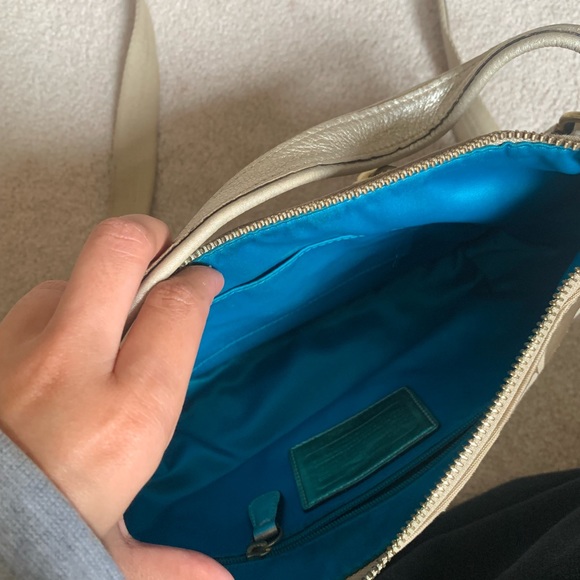 Coach Crossbody Shoulder Purse - Picture 2 of 5